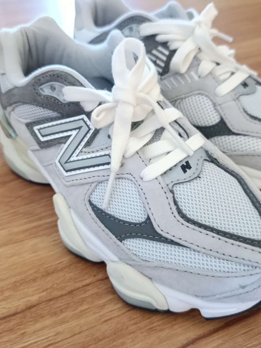 New Balance Gray and White Women's Running Sneakers - Picture 2 of 4